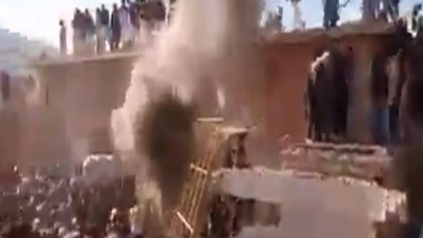 पाकिस्तान सुप्रीम कोर्ट का तोड़े गए हिंदू मंदिर पर बड़ा आदेश, 2 सप्ताह में तैयार करने को कहा