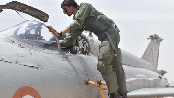 गणतंत्र दिवस पर भावना कंठ रचेंगी इतिहास, बनेंगी फ्लाईपास्ट में शामिल होने वाली पहली महिला फाइटर पायलट