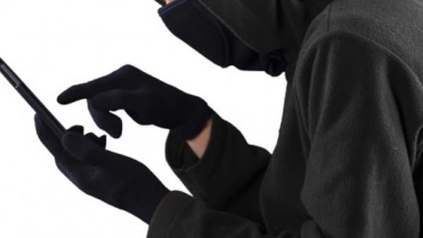 चोरी का प्लान बनाते हुए मिला दिया पुलिस को फोन, फिर वो हुआ जो सपने में भी नहीं सोचा होगा