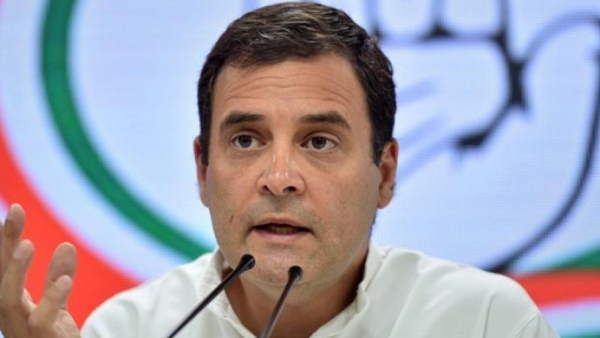 अर्नब गोस्वामी की व्हाट्सऐप चैट पर बोले राहुल गांधी- ये गंभीर मामला, पता चलना चाहिए किसने लीक की जानकारी