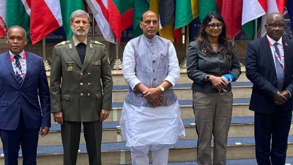 IOR रक्षा मंत्रियों के सम्मेलन में बोले राजनाथ सिंह- 'मित्र देशों को हथियारों की सप्लाई के लिए भारत तैयार'