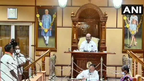 Puducherry: फ्लोर टेस्ट में फेल हुए CM नारायणसामी, पुडुचेरी में गिरी कांग्रेस की सरकार