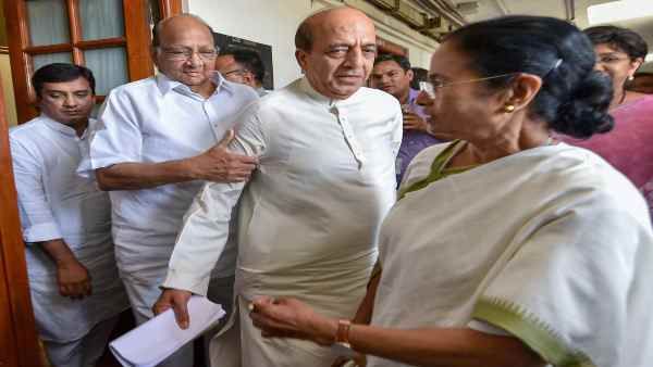 Dinesh Trivedi ने 