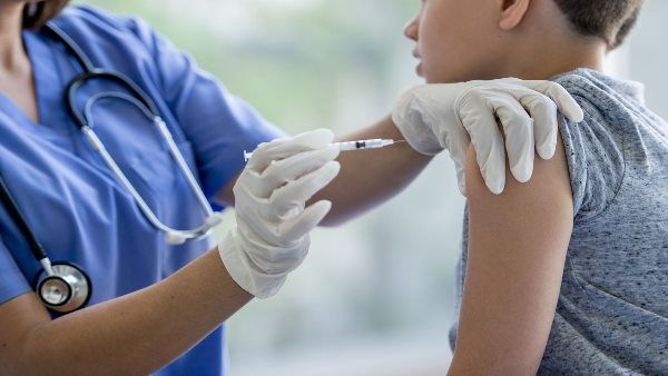 चीन में 6 साल के बच्चे में पाया गया H3N8 संक्रमण, इंसानों में यह दुनिया का पहला केस