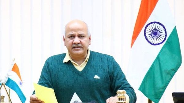 LG की बढ़ी शक्तियां, मनीष सिसोदिया का आरोप- पिछले दरवाजे से दिल्ली में शासन करना चाहती है BJP