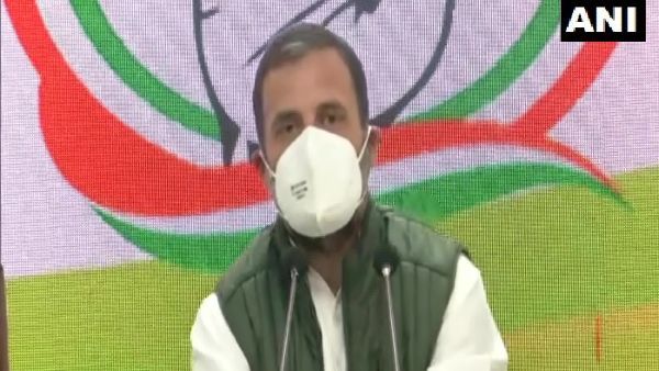 रक्षा बजट पर राहुल का PM मोदी पर तंज, बोले- बजट में सैनिकों के साथ हुआ विश्वासघात