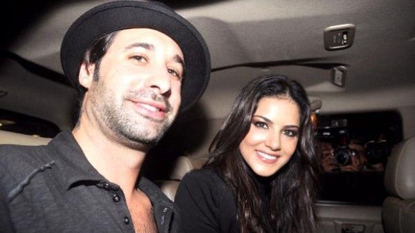 सनी लियोन की इस पर्सनल चीज का इस्‍तेमाल कर रहा था मुंबई का बिजनेसमैन, हुआ गिरफ्तार