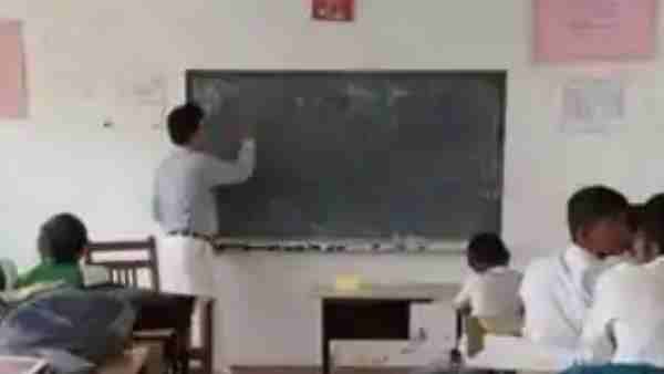 यूपी के 4868 शिक्षक को मिली मनचाहे जगह तैनाती, वेबसाइट पर जारी हुई तबादले की सूची
