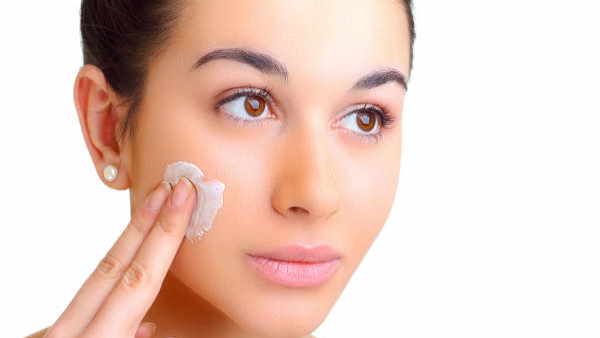 Beauty Tips: चमकदार त्वचा पाने के लिए अपनाएं ये टिप्स, खिल उठेगी स्किन