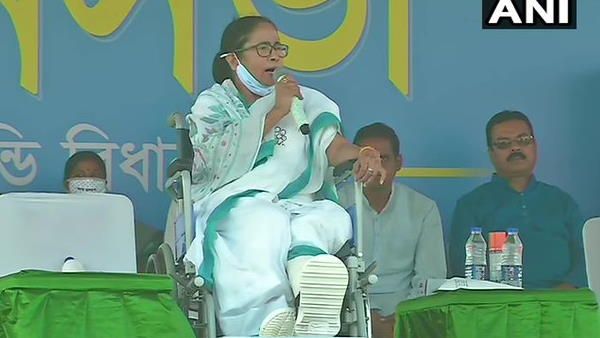 पश्चिम बंगाल चुनाव: पुरुलिया में बोलीं ममता बनर्जी- मेरा दर्द लोगों की परेशानियों के सामने कुछ भी नहीं