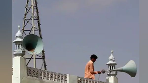 इलाहाबाद यूनिवर्सिटी की VC के ऐतराज पर हटाए गए 2 लाउडस्पीकर, मस्जिद कमेटी ने कही ये बात