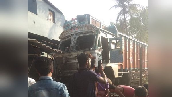 बिहार: नालंदा में ट्रक ने दुकानों में घुसकर लोगों को कुचला, 8 की मौत, CM ने दिलाई 4-4 लाख मदद