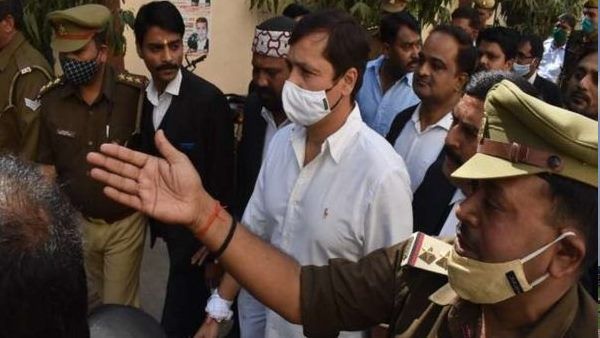 पूर्व सांसद बाहुबली धनंजय सिंह नैनी सेंट्रल जेल से फतेहगढ़ सेंट्रल जेल ट्रांसफर, जताया था जान का खतरा