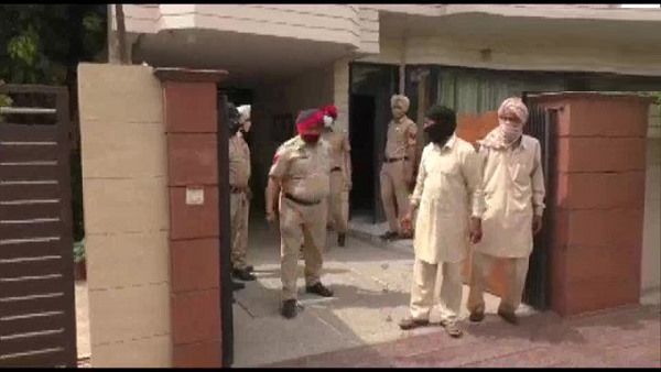 पंजाब: भाजपा नेता के आवास पर गनमैन मृत पड़ा मिला, शरीर में धंसी थी AK-47 की गोली, पुलिस जांच में जुटी