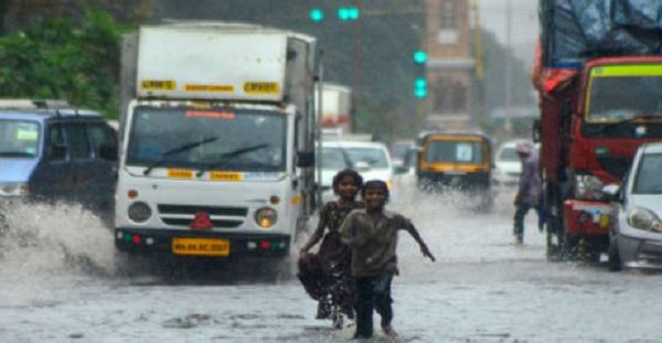 Weather Updates: कई राज्यों में आंधी-तूफान की आशंका, 5 दिनों के लिए जारी हुआ Alert
