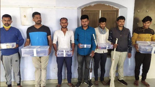 विकास दुबे को फरारी में सहयोग देने वाले सात साथी गिरफ्तार, उनके पास मिली ऑटोमेटिक राइफल