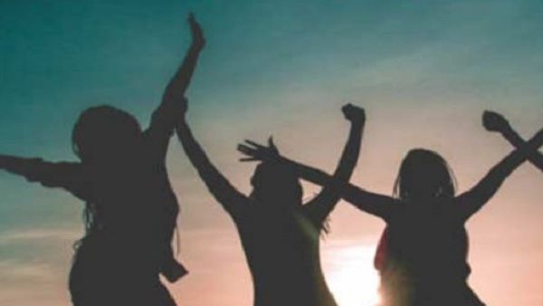 Women's Day 2021: 'स्त्री क्या बस इतना ही वजूद है तेरा?