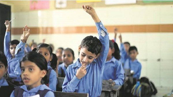 उत्तराखंड सरकार ने 8वीं तक के छात्र-छात्राओं को यूनिफॉर्म के लिए मिलने वाली राशि को बढ़ाया