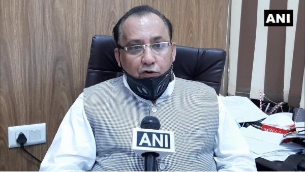 Aligarh Muslim University: कोरोना के चलते रद्द हुआ एंट्रेस एग्जाम, यहां से ले अपडेट्स