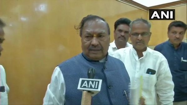 कोविड महामारी के चलते कर्नाटक में जिला पंचायत और तलुक पंचायत के चुनाव स्थगित