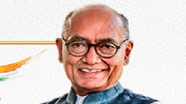 नरेंद्र गिरिको दिग्विजय सिंह ने बताया आधुनिक हिंदुत्व का प्रतीक