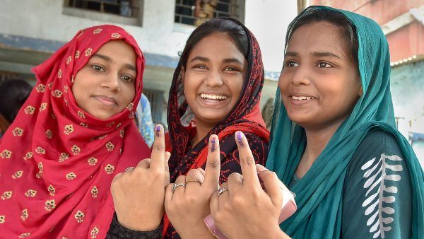 विधानसभा चुनाव 2021: पहली बार डालने जा रहे हैं वोट? यहां जानें वोटिंग से जुड़ी खास बातें