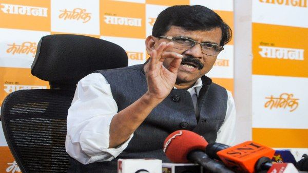 बंगाल में जारी सियासी घमासान पर संजय राउत का बयान, कहा- वहां असली से ज्यादा खतरनाक 'महाभारत'