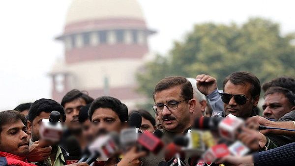 सुप्रीम कोर्ट ने कुरान की 26 आयतें हटाने वाली वसीम रिजवी की याचिका खारिज की, 50000 जुर्माना लगाया