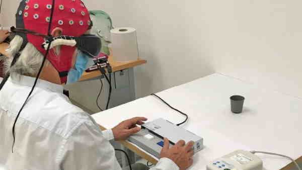 मेडिकल साइंस ने किया कमाल, जीन थेरेपी से लौटी आंखों की आंशिक रोशनी, 40 साल से अंधा था शख्स