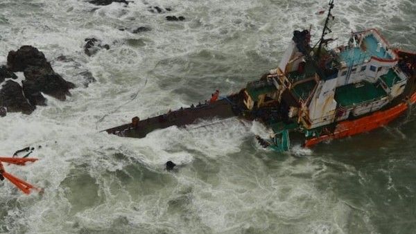 Cyclone Tauktae : Barge P 305 के कप्तान के खिलाफ गैर-इरादतन हत्या का केस दर्ज