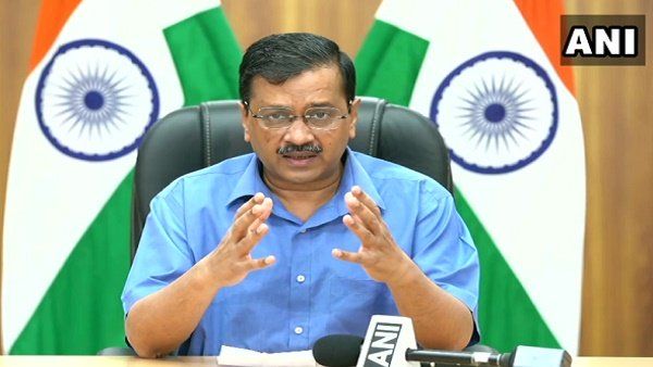 तय समय के अंदर पूरे हों अनाधिकृत कॉलोनियों में चल रहे सभी विकास कार्य- सीएम केजरीवाल