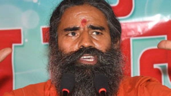 कांग्रेस पर बाबा रामदेव का बड़ा हमला, हिंदुत्व को बदनाम करने की साजिश का लगाया आरोप