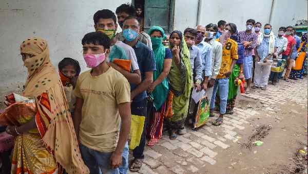 'एक शख्स से 406 लोग तक संक्रमित हो सकते हैं अगर...' कोविड अनुकूल बर्ताव पर केंद्र की चेतावनी