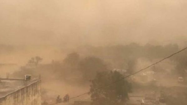 Rajasthan Weather Alert: राजस्थान में Dust Storm की आशंका, पाली में पारा पहुंचा 44