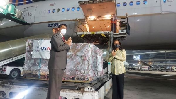 कहां गई विदेशों से मिली 300 टन मेडिकल मदद, अस्पतालों में हाहाकार, राज्यों को इंतजार, जिंदगी लेने वाली लापरवाही