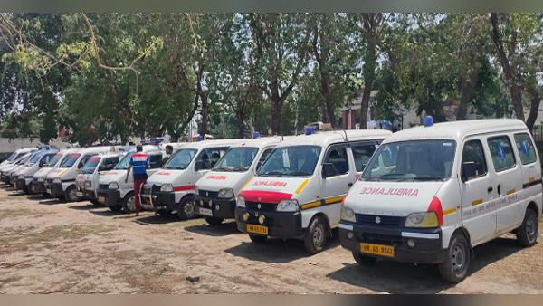 हरियाणा: थीम पार्क में खड़ीं 2 दर्जन से ज्यादा एंबुलेंस, चालकों ने कहा- बिना ऑक्सीजन कहीं नहीं ले जा सकते