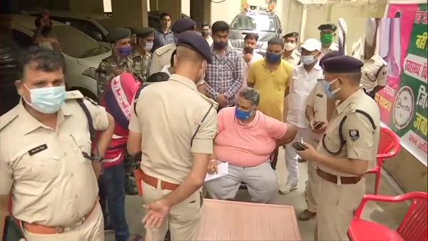 बिहार: पप्पू यादव को पुलिस ने किया गिरफ्तार, बोले- कोरोना काल में जिंदगियां बचाना जुर्म है तो फांसी दे दो