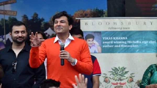 मशहूर शेफ विकास खन्ना भारत भेजेंगे 4 करोड़ रुपए की मदद, पिछले साल भी लोगों को खिलाया था खाना