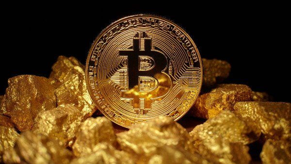 Cryptocurrency: बिटकॉइन की कीमतों में भारी उछाल, Doge ने निवेशकों को किया निराश
