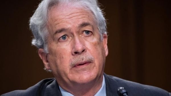 इमरान खान ने फिर जनता को बनाया बेवकूफ, अधिकारियों ने कबूला अमेरिका को सैन्य अड्डा देने की बात!