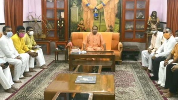 21 जून से प्रतिदिन छह लाख लोगों को लगेगा टीका, गोरखपुर में बोले सीएम योगी
