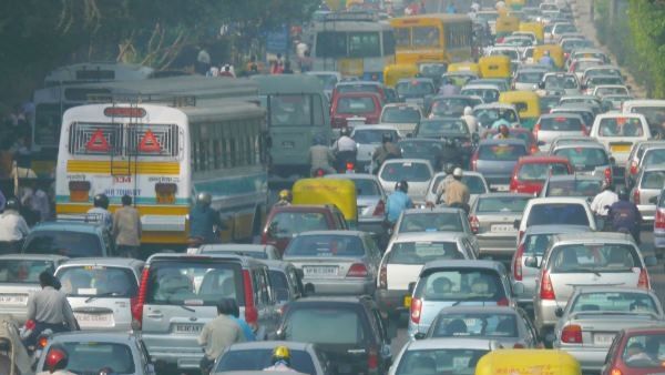 अवैध वाहनों पर दिल्ली सरकार का बड़ा फैसला, अब बनाया ये प्लान