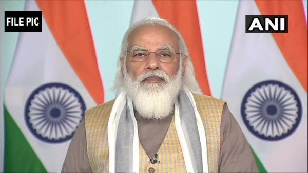 पीएम मोदी ने लिखा ब्लॉग, कहा- केंद्र और राज्यों की भागीदारी से भारत ने लड़ी कोरोना से मजबूत जंग
