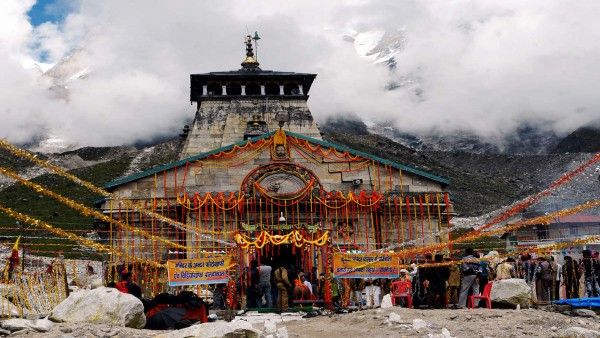 चार धाम की यात्रा पर हाई कोर्ट फैसले को उत्तराखंड सरकार ने सुप्रीम कोर्ट में दी चुनौती