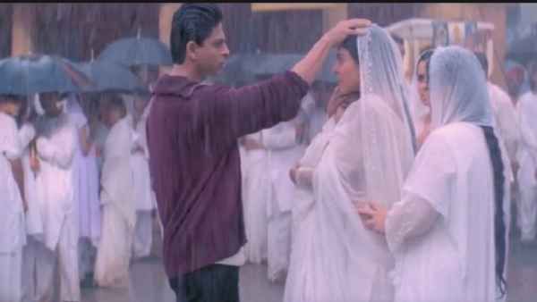 शाहरुख खान और काजोल की इस फिल्‍म के सीन पर बना मीम्‍स, यूजर क्‍यों बोले मिक्‍सर का ढक्‍कन