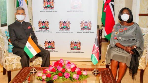 तीन दिन के दौरे पर केन्या पहुंचे विदेश मंत्री एस जयशंकर, रेशेल ओमामो से की मुलाकात