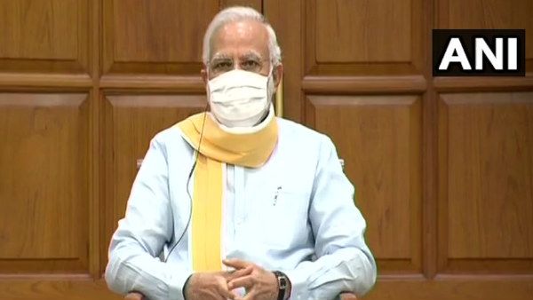 अचानक शिक्षा मंत्रालय के सेशन में शामिल हुए पीएम मोदी, छात्रों और अभिभावकों से की बात