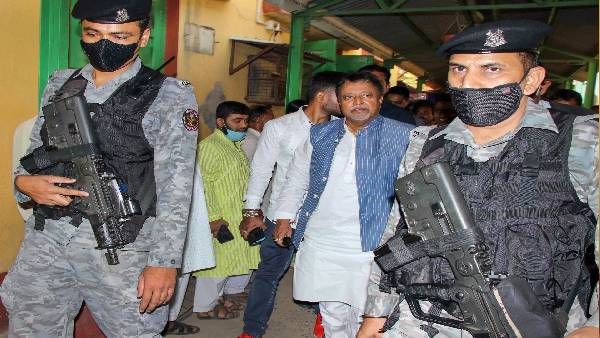 पश्चिम बंगाल: TMC में वापसी के बाद मुकुल रॉय के बेटे की केंद्र ने वापस ली सुरक्षा