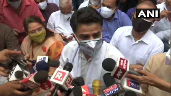 रीता बहुगुणा जोशी के दावे पर बोले सचिन पायलट- उनकी मुझसे बात करने की हिम्मत नहीं, तेंदुलकर से बात की होगी