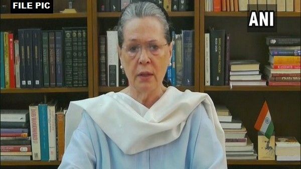 सोनिया गांधी ने बुलाई कांग्रेस के राज्य प्रभारियों और प्रदेश अध्यक्षों की मीटिंग, इस अहम मुद्दे पर होगी चर्चा